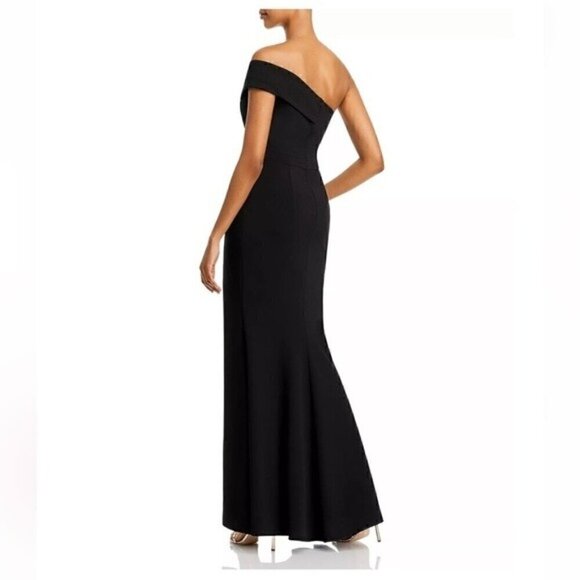 AQUA Scuba Crepe Off-the-Shoulder Gown New evening dress Black Size 8 New - Picture 3 of 13